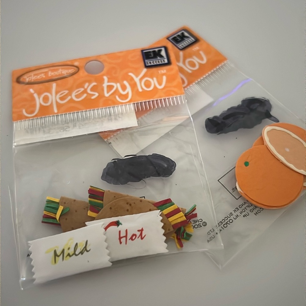 Jolee’s by you Scrapbooking - Mild & Hot & oranges